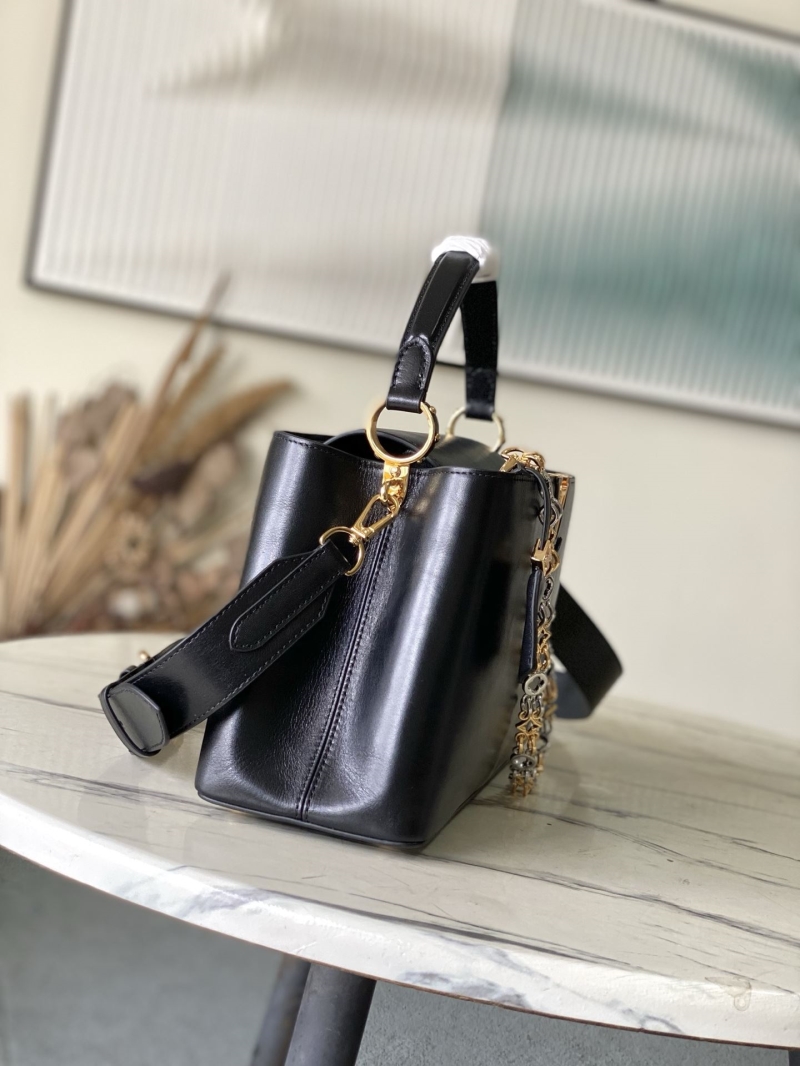 LV Capucines Bags